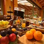 La Sapiniere Hotell
